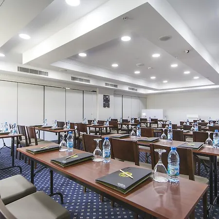 Modern Saraylar Halal &
